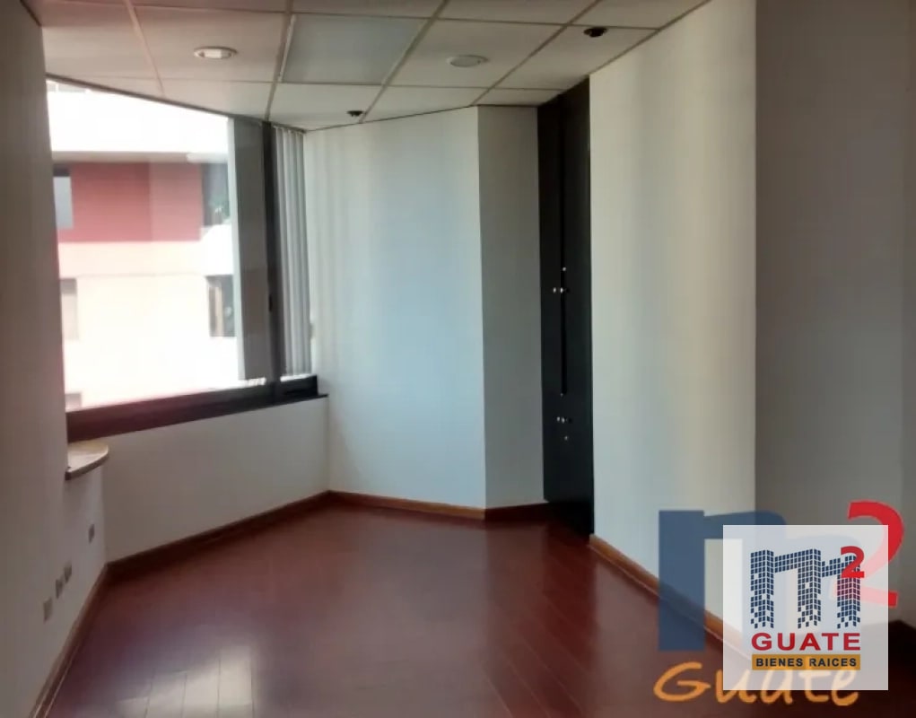 Oficina en Renta, Zona 10 — Oficina en Alquiler en Zona 10, Guatemala, Ciudad — foto 6 de 10