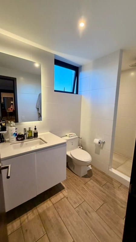 Apartamento en alquiler, Edificio Aure, zona 13 — Apartamento en Alquiler en Aure, Zona 13, Guatemala, Ciudad — foto 4 de 9