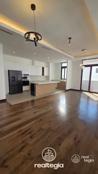 APARTAMENTO OLMOS DE CAYALÁ ZONA 16 — Apartamento en Venta en Zona 16, Guatemala, Ciudad — miniatura 8 de 11