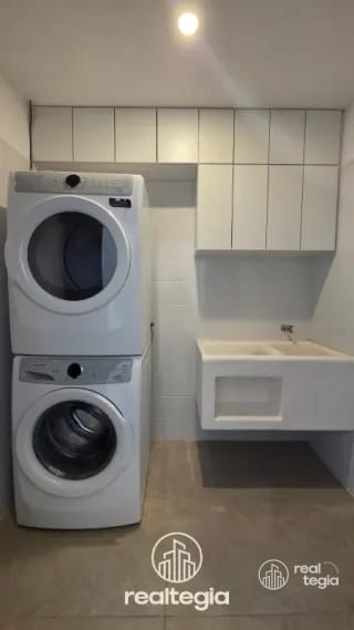APARTAMENTO OLMOS DE CAYALÁ ZONA 16 — Apartamento en Venta en Zona 16, Guatemala, Ciudad — miniatura 6 de 11
