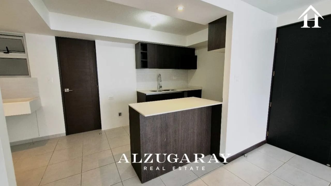 APTO. ACOGEDOR E ILUMINADO 3 HAB. / CONDADO NARANJO — Apartamento en Alquiler en Condado Naranjo, Zona 4 Mixco, Guatemala, Ciudad — foto 9 de 9