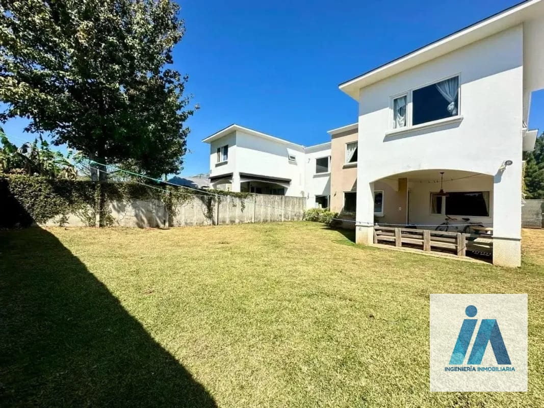 CASA EN VENTA📍Condominio La Fontana II, km 24.5 Carretera a El Salvador — Casa en Venta en Carretera a El Salvador, Guatemala, Ciudad — foto 4 de 13