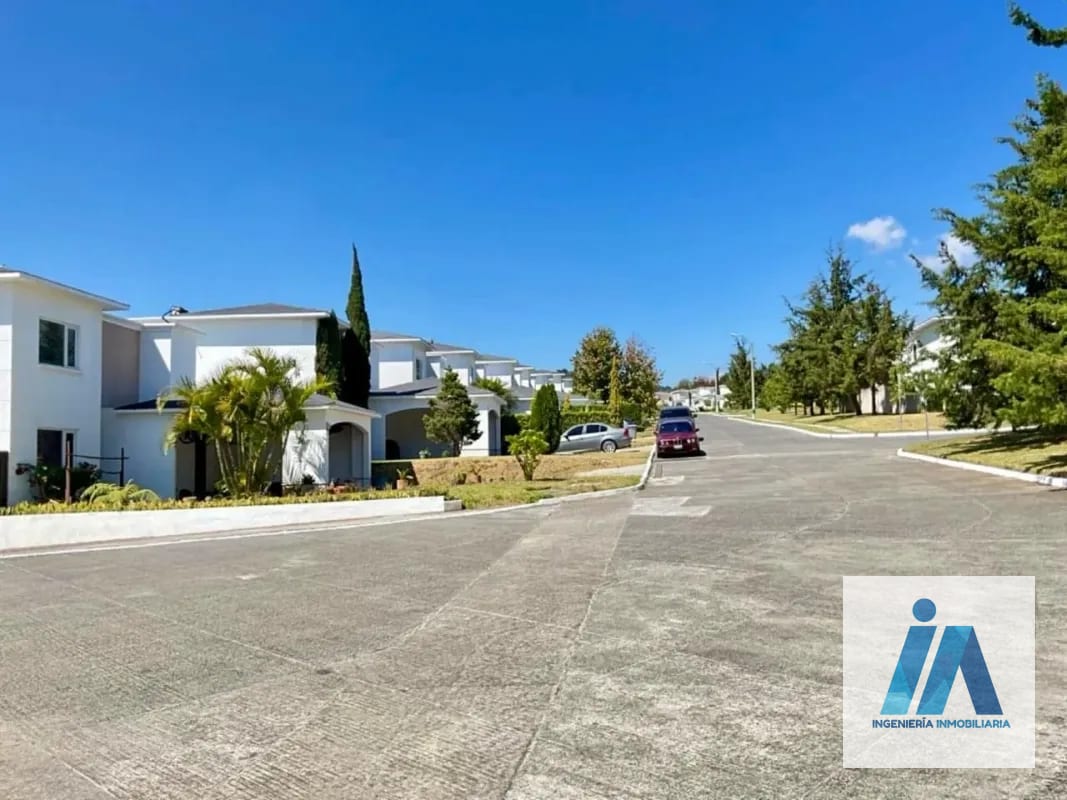 CASA EN VENTA📍Condominio La Fontana II, km 24.5 Carretera a El Salvador — Casa en Venta en Carretera a El Salvador, Guatemala, Ciudad — foto 2 de 13