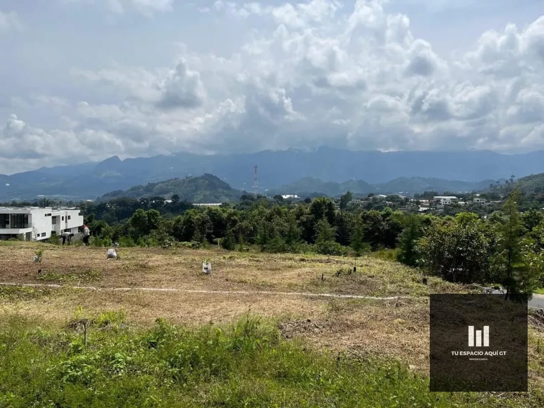 Invierte en Exclusividad - Hermoso Terreno en el Pulte Golf — Terreno en Venta en Zona 16, Guatemala, Ciudad — foto 1 de 2