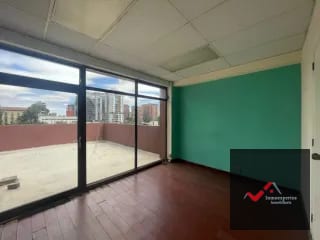 Oficina en Renta Zona 10 Edificio S y M — Oficina en Alquiler en Zona 10, Guatemala, Ciudad — miniatura 8 de 12