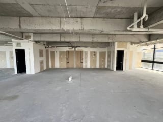 ESPACIO PARA CLINICA u OFICINA EN RENTA RENOVATI ZONA 10 — Clínica en Alquiler en Zona 10, Guatemala, Ciudad — miniatura 6 de 9