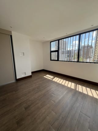 Gaura / Apartamento en Renta de 2 Habitaciones — Apartamento en Alquiler en Gaura, Zona 15, Guatemala, Ciudad — miniatura 10 de 13