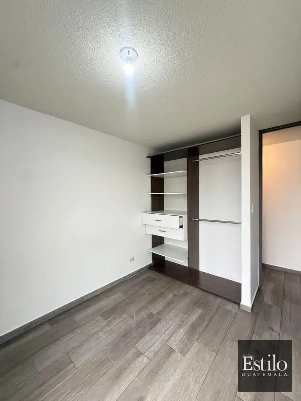 Hermoso Apartamento con Balcón en Venta — Apartamento en Venta en Zona 11, Guatemala, Ciudad — foto 6 de 8