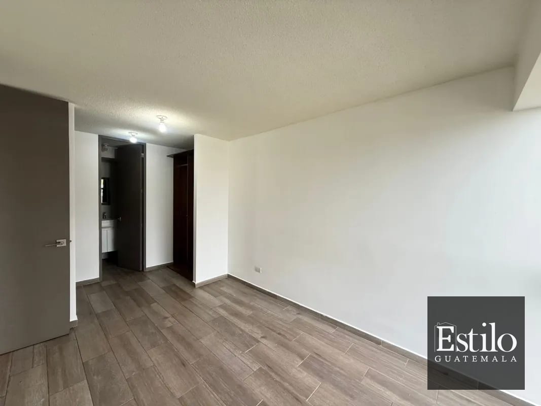 Hermoso Apartamento con Balcón en Venta — Apartamento en Venta en Zona 11, Guatemala, Ciudad — foto 5 de 8