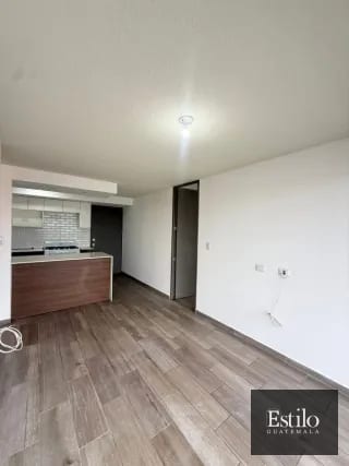 HERMOSO APARTAMENTO CON BALCÓN EN VENTA — Apartamento en Venta en Zona 11, Guatemala, Ciudad — miniatura 3 de 8