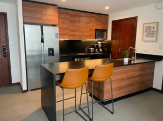 ALQUILER APARTAMENTO ZONA 14 AMUEBLADO — Apartamento en Venta en Zona 14, Guatemala, Ciudad — miniatura 15 de 17