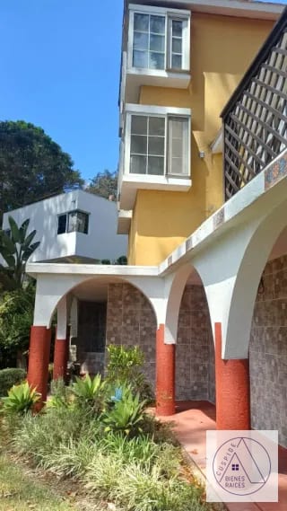 San Lucas Sacatepéquez Casa en Venta en Bosque Vivo — Casa en Venta en San Lucas Sacatepéquez, Sacatepéquez — miniatura 3 de 9