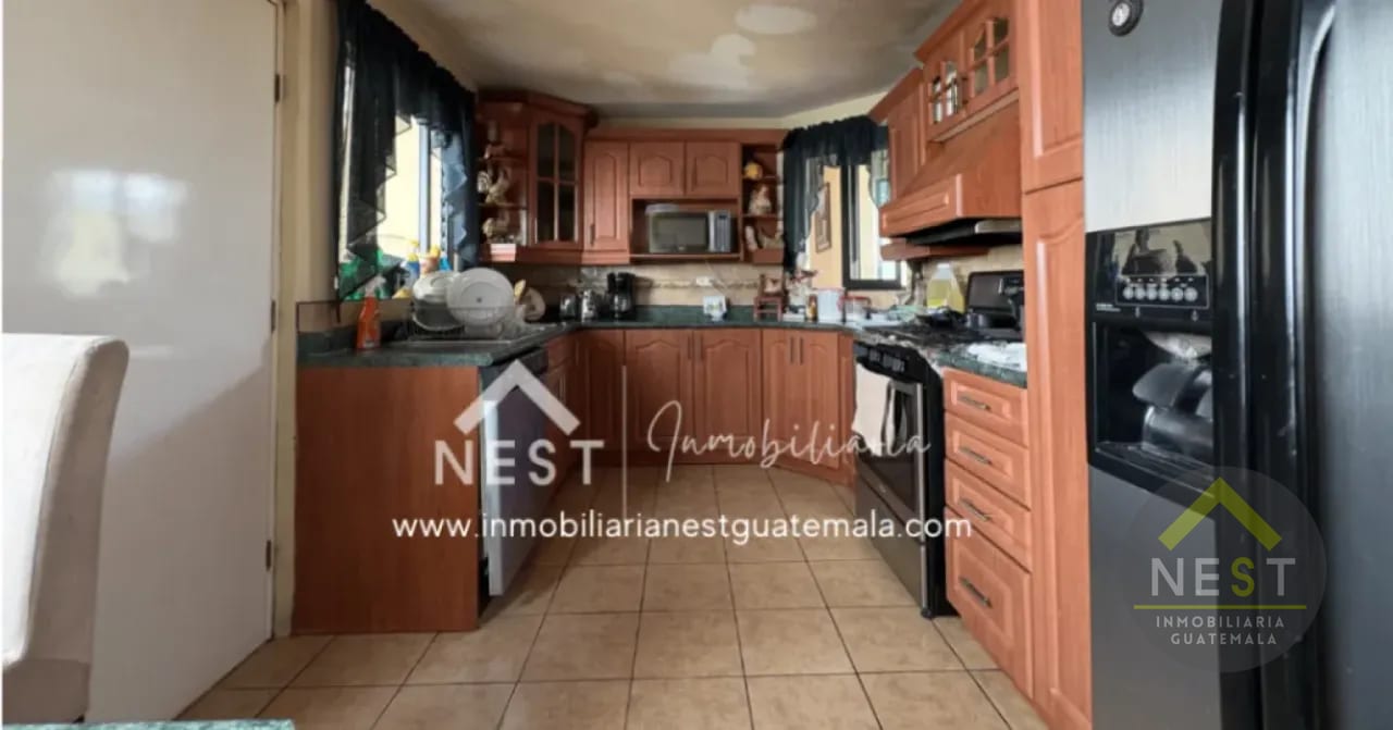 Casa de 4 habitaciones y jardín en venta | BOSQUES DE SAN MARINO - San Cristóbal — Casa en Venta en Zona 8 Mixco, Guatemala, Ciudad — foto 14 de 17