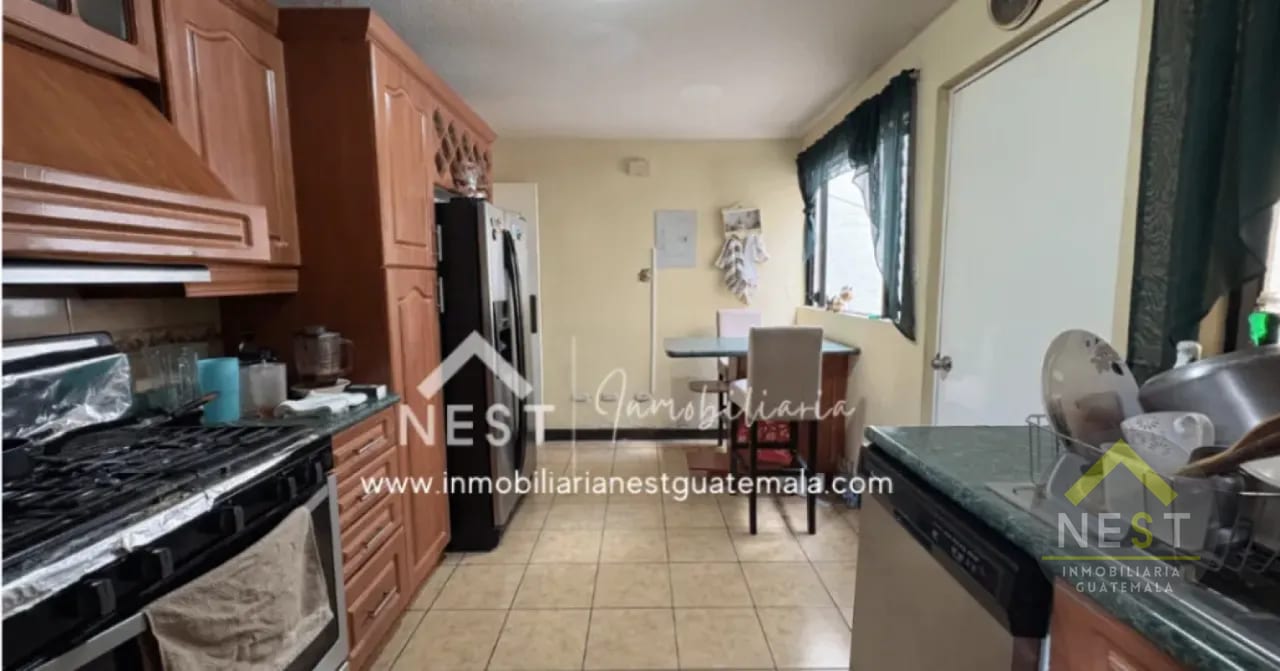 Casa de 4 habitaciones y jardín en venta | BOSQUES DE SAN MARINO - San Cristóbal — Casa en Venta en Zona 8 Mixco, Guatemala, Ciudad — foto 13 de 17