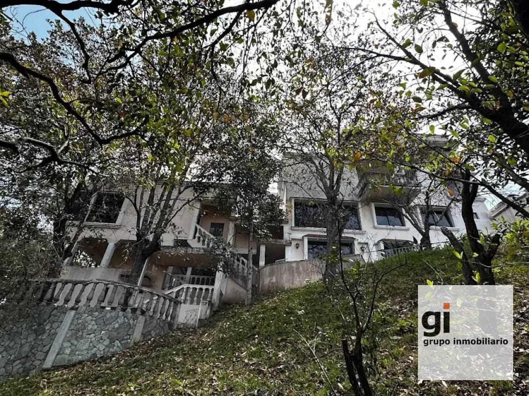 HERMOSA CASA EN COLONIA PRIMAVERA, ZONA 11 — Casa en Venta en La Primavera, Zona 11, Guatemala, Ciudad — foto 7 de 15