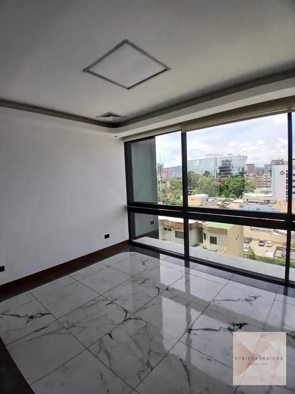 Clínica u Oficina en Renta — Clínica en Alquiler en Zona 10, Guatemala, Ciudad — foto 1 de 10