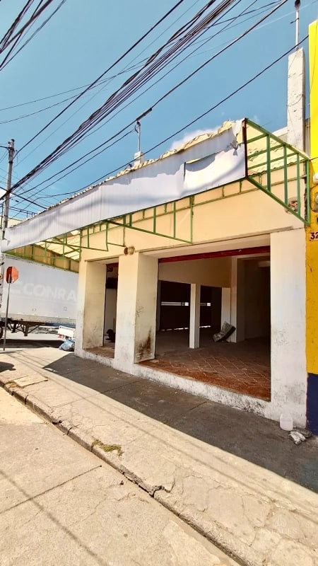 Esquina 32 Calle • Local en Renta • Avenida Bolívar • 140 M² — Local en Alquiler en Zona 3, Guatemala, Ciudad — foto 5 de 5