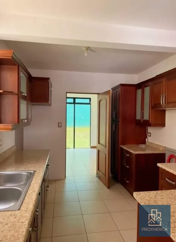 Casa en venta, Bosque escondido, Entrada a Fraijanes — Casa en Venta en Carretera a El Salvador, Guatemala, Ciudad — foto 8 de 10
