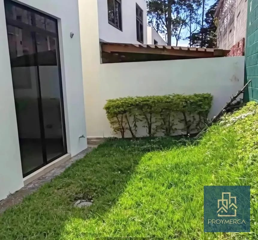 Casa en venta, Bosque escondido, Entrada a Fraijanes — Casa en Venta en Carretera a El Salvador, Guatemala, Ciudad — foto 3 de 10