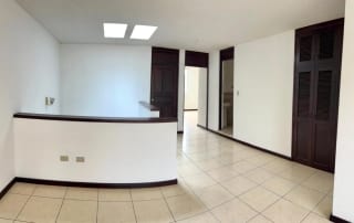 Casa en Venta Carretera al Salvador km.16.5 — Casa en Venta en km 16-20, Carretera a El Salvador, Guatemala, Ciudad — miniatura 5 de 10