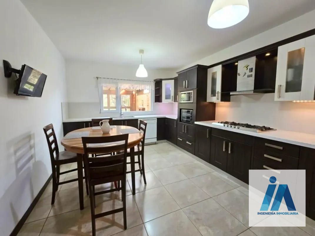 CASA EN VENTA📍La Fontana 2, Km. 25.5 CAES Esta propiedad es el refugio ideal para quienes buscan un estilo de vida único — Casa en Venta en Carretera a El Salvador, Guatemala, Ciudad — foto 14 de 16