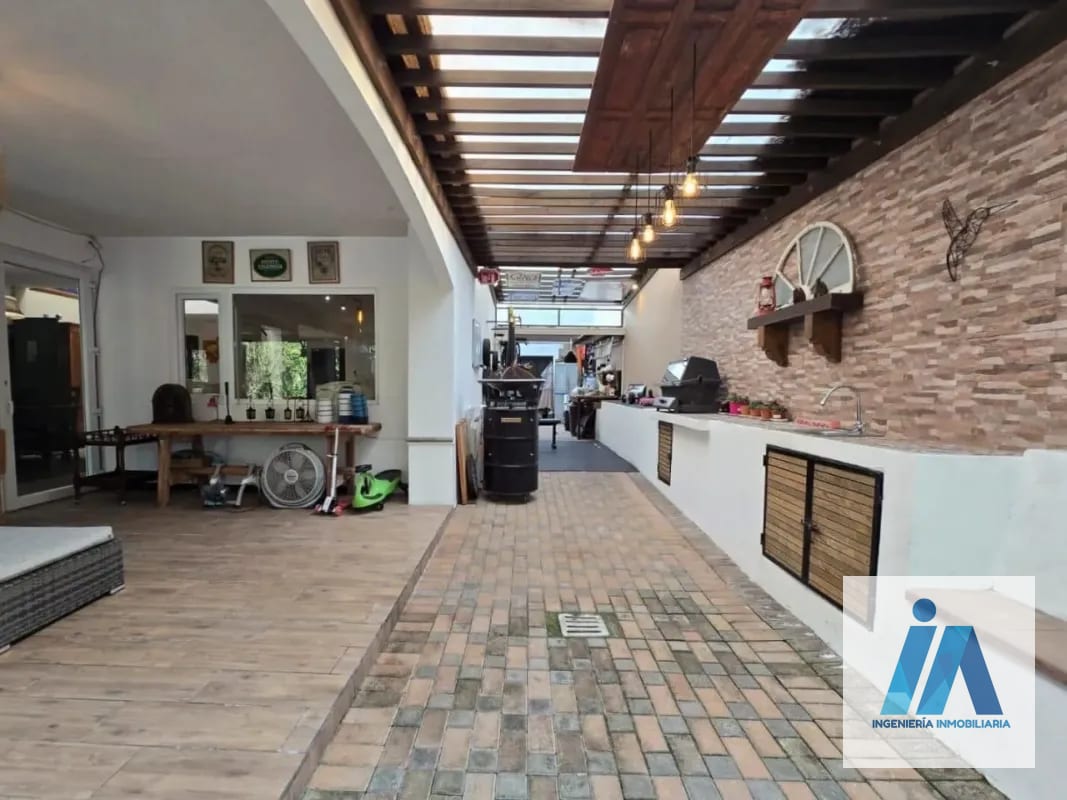 CASA EN VENTA📍La Fontana 2, Km. 25.5 CAES Esta propiedad es el refugio ideal para quienes buscan un estilo de vida único — Casa en Venta en Carretera a El Salvador, Guatemala, Ciudad — foto 10 de 16