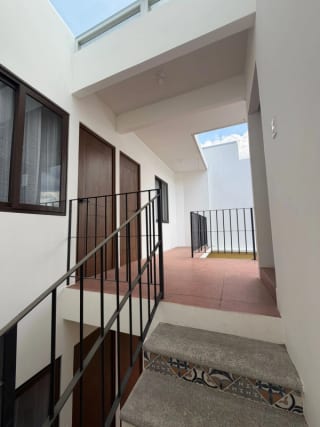Hermosa Casa Equipada amueblada en Antigua Guatemala Paseo San Lorenzo — Casa en Venta en Ciudad Vieja, Sacatepéquez — miniatura 4 de 16