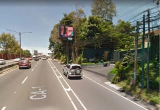 Casa Amplia con ubicación Estrategica en Carretera al Salvador km.13.5 — Casa en Venta en km 11-15, Carretera a El Salvador, Guatemala, Ciudad — miniatura 1 de 15