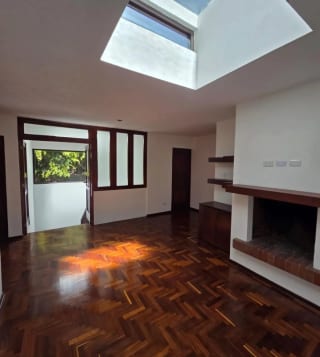 Casa Amplia con ubicación Estrategica en Carretera al Salvador km.13.5 — Casa en Venta en km 11-15, Carretera a El Salvador, Guatemala, Ciudad — miniatura 15 de 15