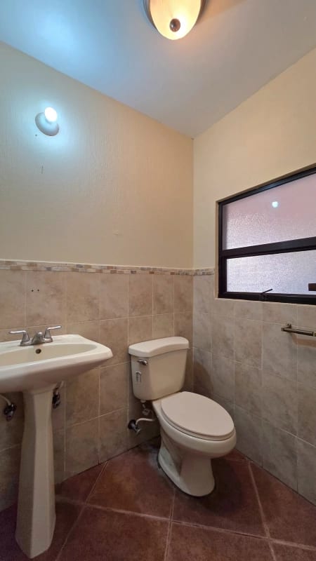 Casa en venta en km 16.5 carretera a El Salvador Los Diamantes — Casa en Venta en Los Diamantes, Carretera a El Salvador, Guatemala, Ciudad — foto 14 de 17