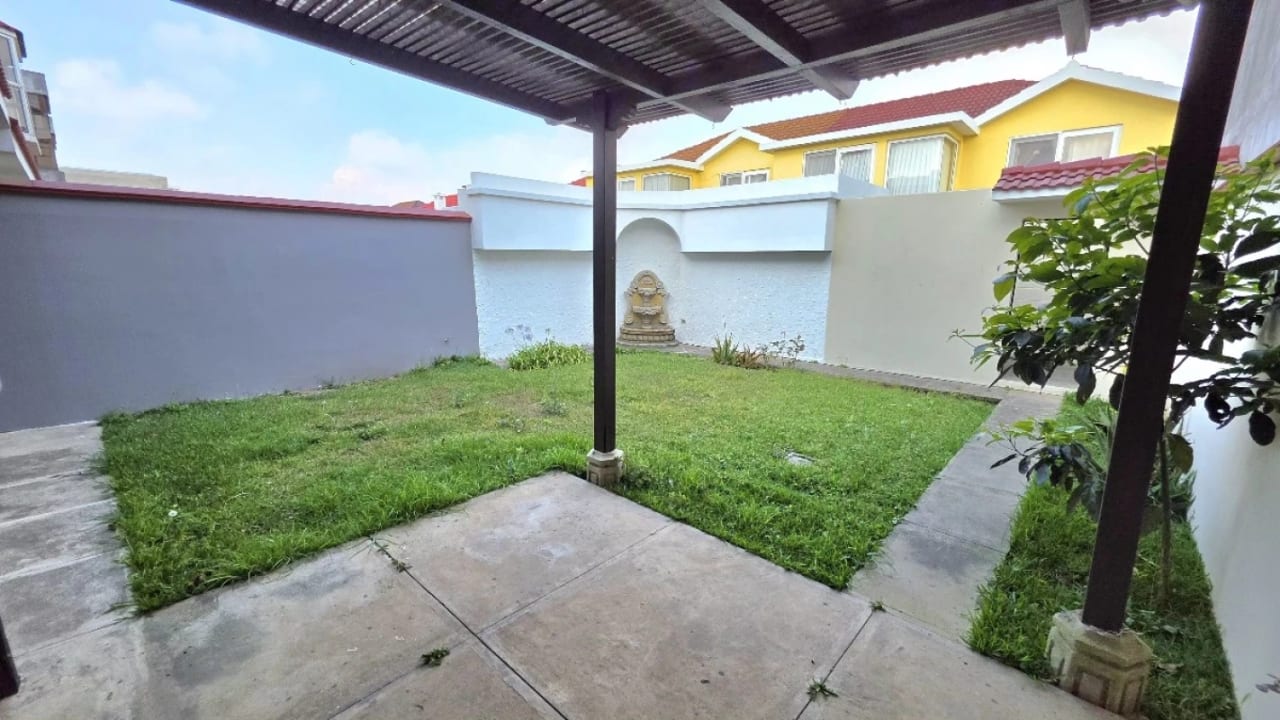 Casa en venta en km 16.5 carretera a El Salvador Los Diamantes — Casa en Venta en Los Diamantes, Carretera a El Salvador, Guatemala, Ciudad — foto 8 de 17
