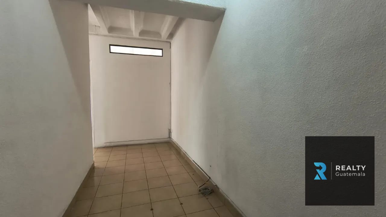 RENTO/VENDO Oficina Zona 10, Plaza Buro — Oficina en Alquiler en Plaza Buró, Zona 10, Guatemala, Ciudad — foto 3 de 7