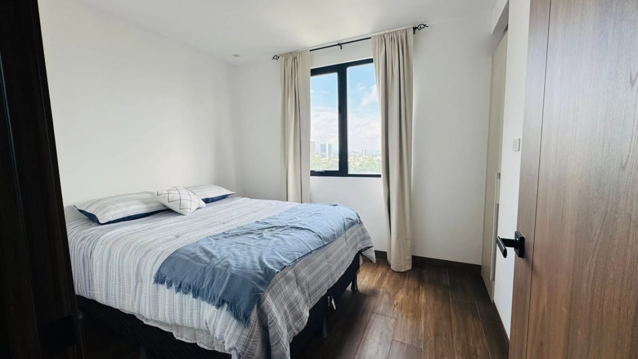 Apartamento en Alquiler | Vila Quince | Zona 15 VH2 | Amueblado · Vista a volcanes — Apartamento en Alquiler en Vila Quince, Zona 15, Guatemala, Ciudad — foto 8 de 9