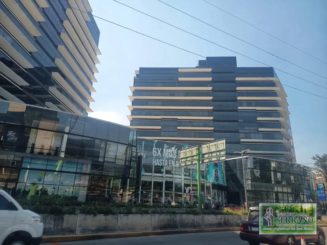 Rento Oficina en Zona 10, Ciudad de Guatemala. Design Center – Frente a Oakland Mall. — Oficina en Alquiler en Zona 10, Guatemala, Ciudad — foto 17 de 17
