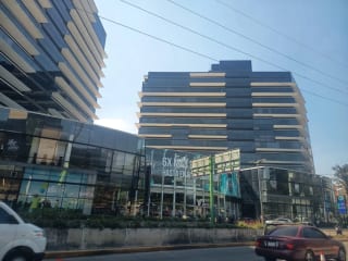Rento Oficina en Zona 10, Ciudad de Guatemala. Design Center – Frente a Oakland Mall. — Oficina en Alquiler en Zona 10, Guatemala, Ciudad — miniatura 17 de 17