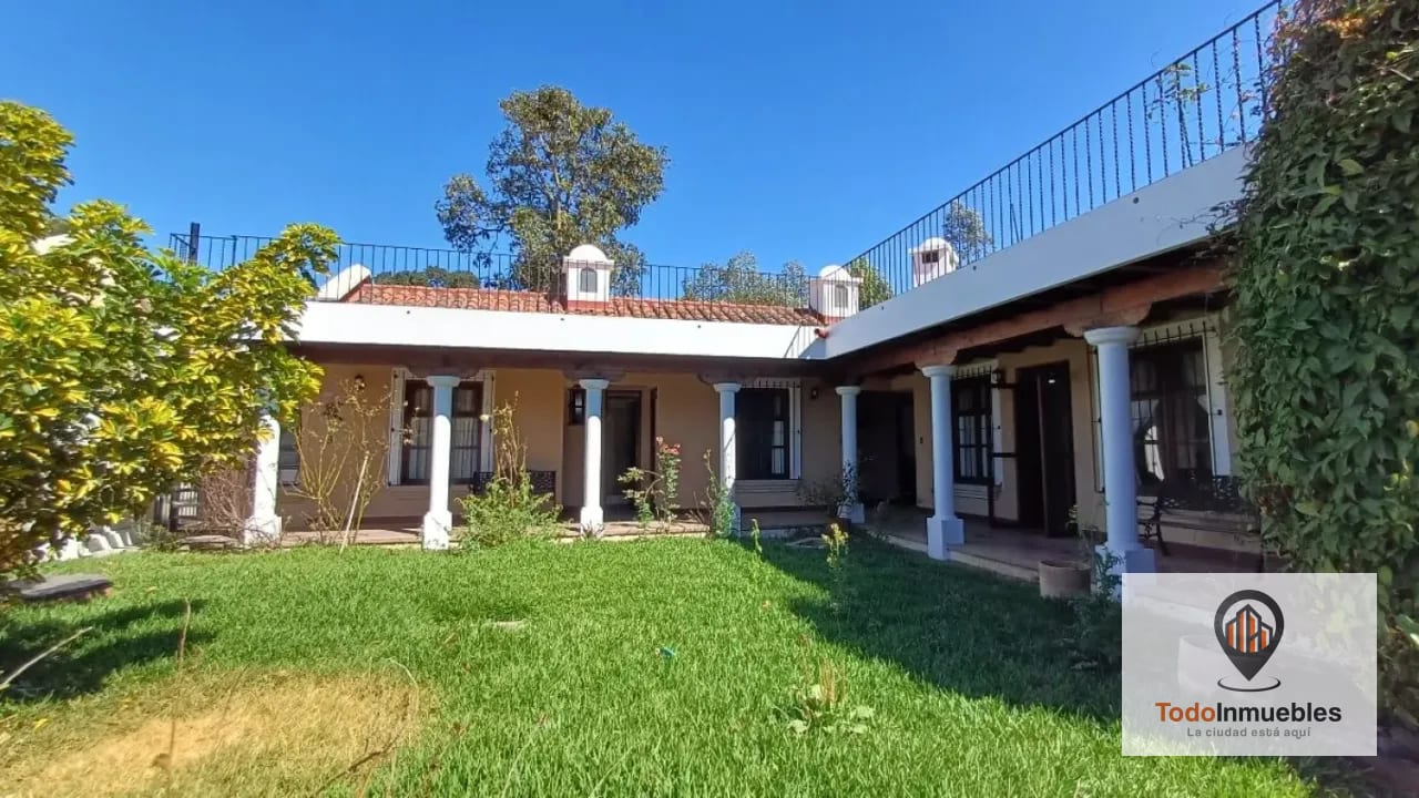 Casa Amueblada en Renta en Antigua Guatemala — Casa en Alquiler en Antigua, Sacatepéquez — foto 1 de 11