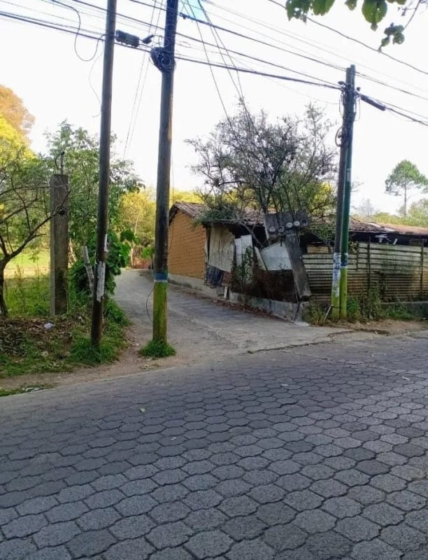 TERRENO  en Venta  (2)  - El Manzanillo, Mixco zona 1 — Terreno en Venta en Zona 1 Mixco, Guatemala, Ciudad — foto 2 de 9