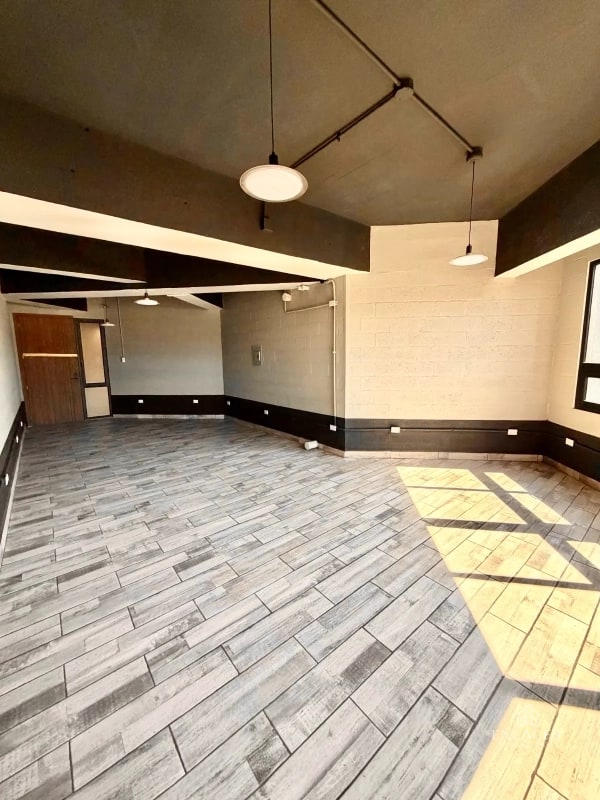Zona 4 • Oficina en Renta • Edificio Séptimo • 42 M² — Oficina en Alquiler en Séptimo, Zona 4, Guatemala, Ciudad — foto 4 de 7