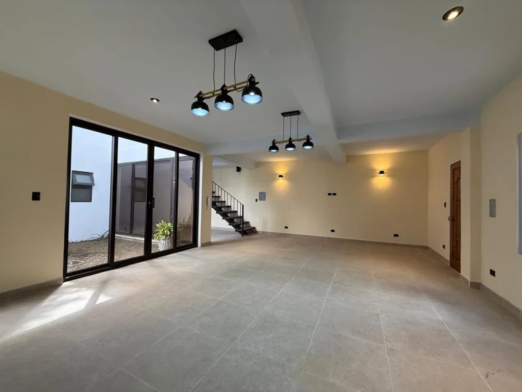 Casa Nueva en Venta en Vistas de Florencia Santo Tomas Milpas Altas — Casa en Venta en Santo Tomás Milpas Altas, Sacatepéquez — foto 1 de 4