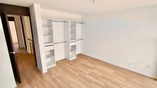 Los Eucaliptos CAES • Casa en Venta • Proyecto Los Pinabetes — Casa en Venta en Los Pinabetes, Carretera a El Salvador, Guatemala, Ciudad — miniatura 3 de 9