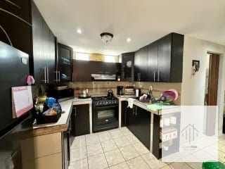Casa en venta en zona 11 — Casa en Venta en Zona 11, Guatemala, Ciudad — miniatura 5 de 12