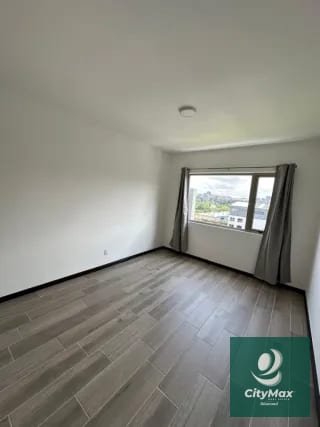 Apartamento en Renta en La Villa Zona 14 Guatemala — Apartamento en Alquiler en Zona 14, Guatemala, Ciudad — miniatura 15 de 17