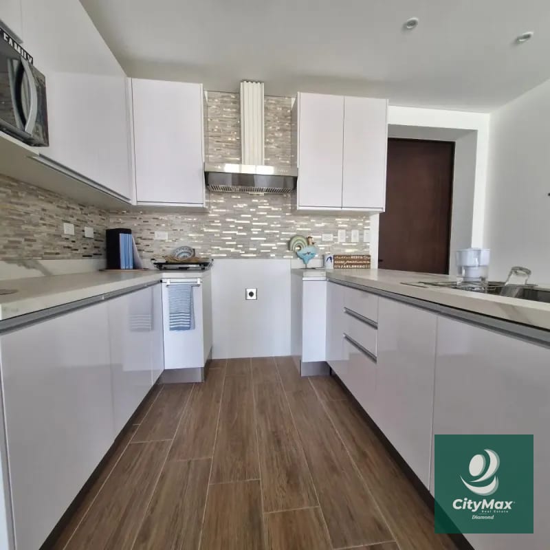 Apartamento amueblado en renta Lirios de Cayala Zona 16 — Apartamento en Alquiler en Zona 16, Guatemala, Ciudad — foto 13 de 17