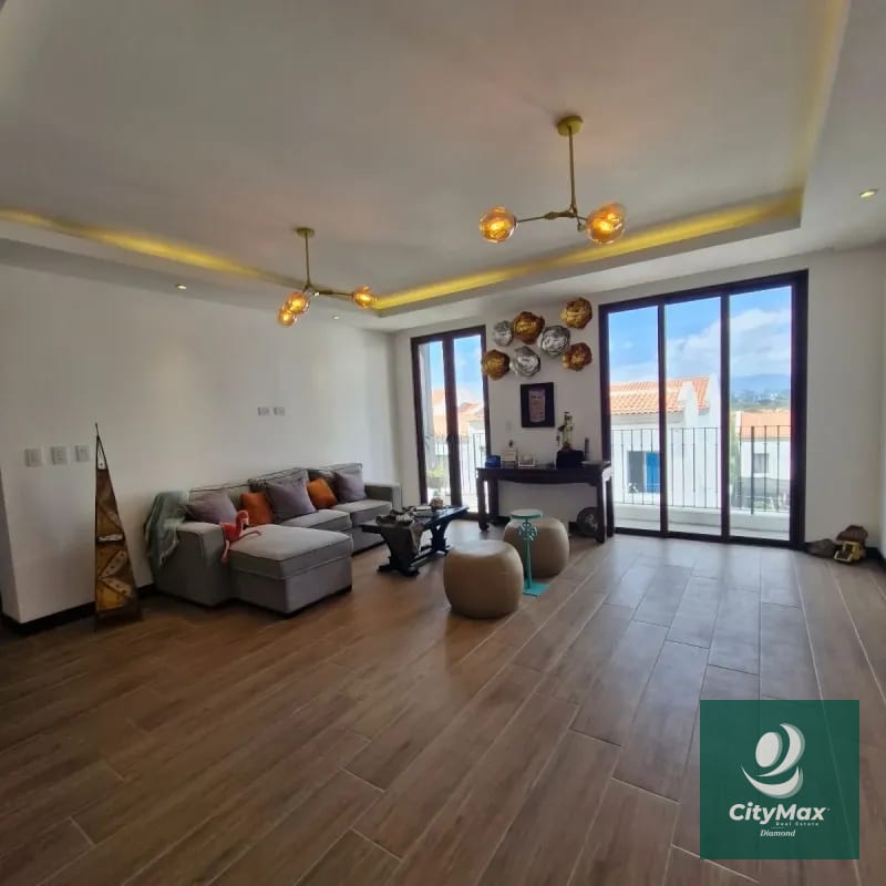 Apartamento amueblado en renta Lirios de Cayala Zona 16 — Apartamento en Alquiler en Zona 16, Guatemala, Ciudad — foto 3 de 17