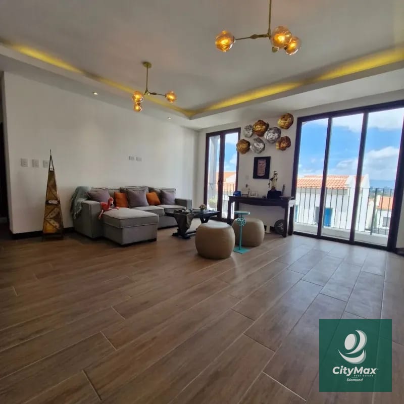 Apartamento amueblado en renta Lirios de Cayala Zona 16 — Apartamento en Alquiler en Zona 16, Guatemala, Ciudad — foto 2 de 17