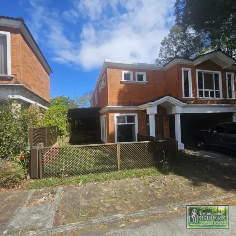 Vendo de Casa en Santiago de Compostela Carretera al el salvador km 19 — Casa en Venta en Santiago de Compostela, Carretera a El Salvador, Guatemala, Ciudad — foto 15 de 17