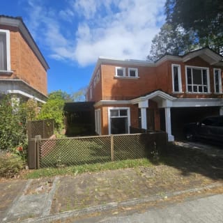 Vendo de Casa en Santiago de Compostela Carretera al el salvador km 19 — Casa en Venta en Santiago de Compostela, Carretera a El Salvador, Guatemala, Ciudad — miniatura 15 de 17
