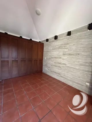Vendo Casa en Carretera a el salvador km 20.5 LA FLORESTA. — Casa en Venta en Fraijanes, Carretera a El Salvador, Guatemala, Ciudad — miniatura 5 de 17