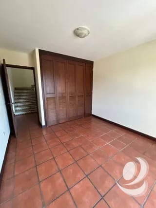 Vendo Casa en Carretera a el salvador km 20.5 LA FLORESTA. — Casa en Venta en Fraijanes, Carretera a El Salvador, Guatemala, Ciudad — miniatura 4 de 17