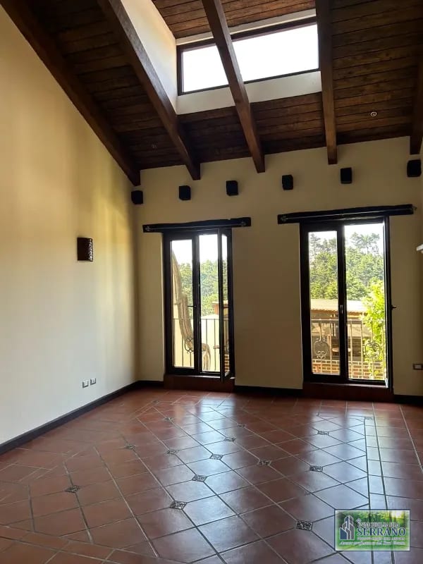 Vendo Casa en Carretera a el salvador km 20.5 LA FLORESTA. — Casa en Venta en Fraijanes, Carretera a El Salvador, Guatemala, Ciudad — foto 3 de 17